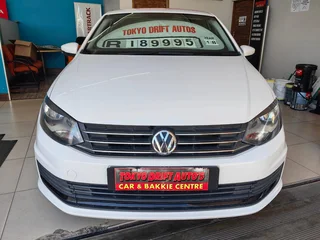 2018 Volkswagen Polo Sedan 1.4i Trendline, with 115287km available now!