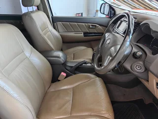 2012 Toyota Fortuner 3.0 D4D Heritage Edition Auo, Call Bibi 0600170028