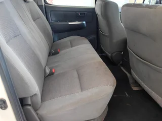 2014 Toyota Hilux 3.0 D-4D D/Cab R/Body Raider with 219688kms at TOKYO AUTO SALES 0600170028