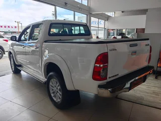 2012 Toyota Hilux 2.7 VVTi D/Cab, ONLY 169000kms, Call Bibi 0600170028