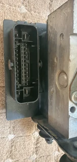  Audi A5 B8 2.0T- ABS pump assembly