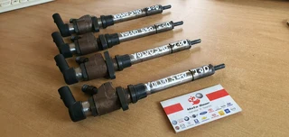  2004 Volvo S40  2.0d - diesel injectors
