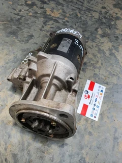  2004 - 2007 Nissan Hardbody 3.0TD- starter motor