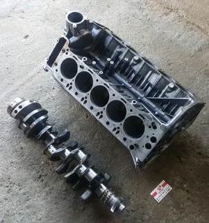  2006 - 2009 BMW E63 M6 V10- bare engine block- crankshaft