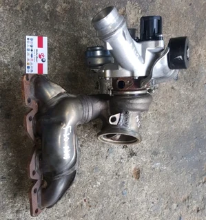  2014 BMW F20 118i - turbocharger assembly (PWG)