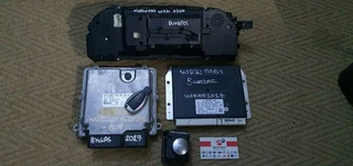  Mercedes W221 S350cdi (Blue-TEC)- lockset complete with ECU, BCM, cluster + key