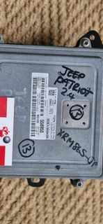  2008 JEEP Patriot 2.4i auto 4x4 - computer box