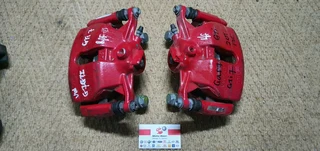  VW Golf 7 GTI 2.0T - front brake calipers .