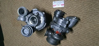 2009 BMW E70 X5 5.0i V8 - twin turbocharger