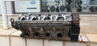 2008 - 2010 VW Touran 2.0TDI - cylinder head &#43; valves , and cambox [camshaft sold seperately]