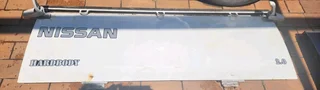  2008 - 2012 Nissan Hardbody (single cab) - tailgate assembly