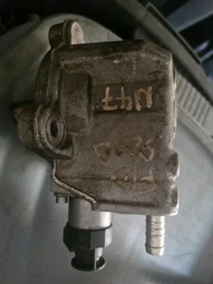  BMW F10 520d - diesel pump assemblyEngine code : N47D20C