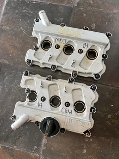 Audi A7 3.0 V6 TDI Engine Code : CGW - Tappet Covers