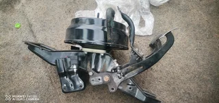 Hyundai h100 brake booster with pedals