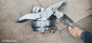 Hyundai h100 brake booster with pedals