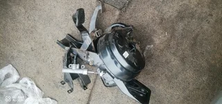 Hyundai h100 brake booster with pedals