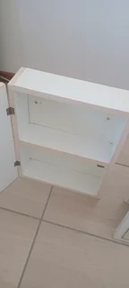 2 x Bathroom cabinets for sale