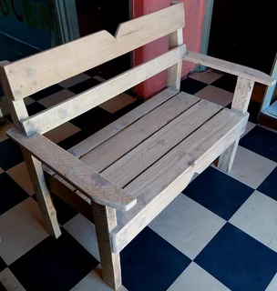 Sturdy Handmade Pallet Wood Bench (Natural Finish) - R300