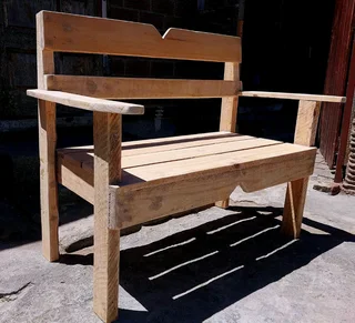 Sturdy Handmade Pallet Wood Bench (Natural Finish) - R300