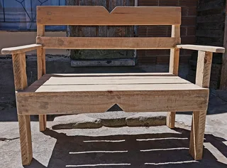 Sturdy Handmade Pallet Wood Bench (Natural Finish) - R300