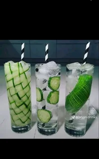 Ayanda Drinks Co-bartenders Hire