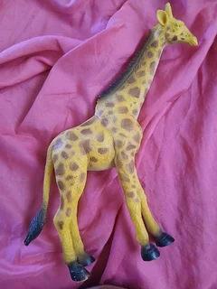 Giraffe toy