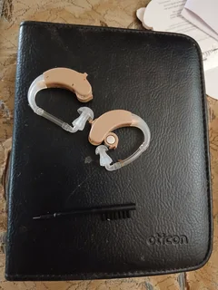Hearing Aid Giveaway Price Reduced  R100