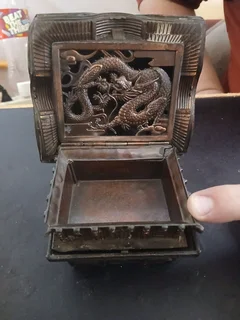vintage Japanese pagoda-style music box