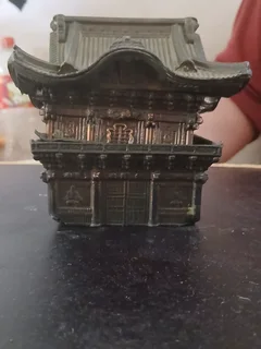 vintage Japanese pagoda-style music box