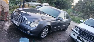 Mercedes Benz E220 cdi