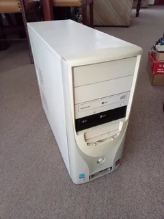 Computer Tower Case (Pale) &#43; Misc. Components
