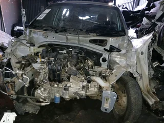 Hyundai i10 grand stripping parts