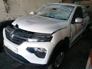 Renault kwid 2022 stripping parts