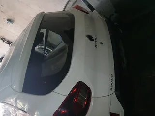 Renault kwid 2022 stripping parts