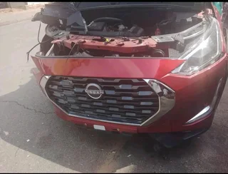 Nissan midnight stripping parts