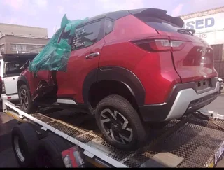 Nissan midnight stripping parts