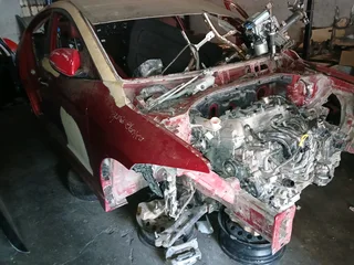 Hyundai Elantra stripping parts