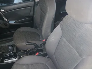 Hyundai accent 1.6 engine stripping parts