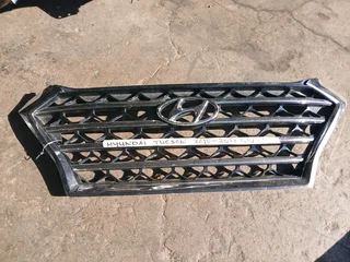 Hyundai Tucson grill