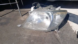 Toyota hilux D4D headlight