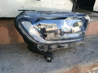 Ford ranger T8 headlight