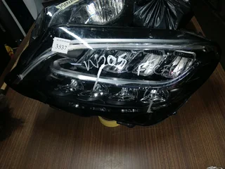 Mercedes-Benz Cless headlight