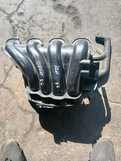 Hyundai accent and i20 intake manifold