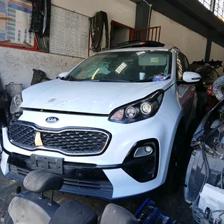 Kia sportage 2018,19,20 stripping parts