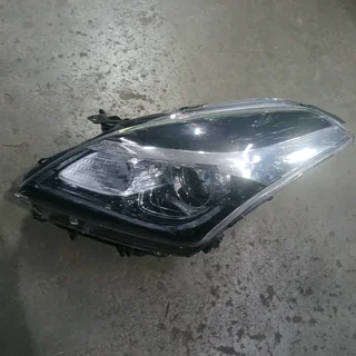 Toyota starlet headlight