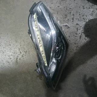 Toyota starlet headlight