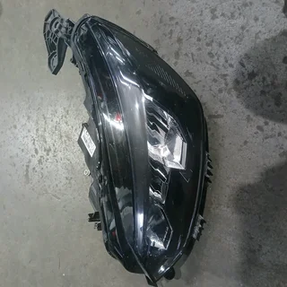 Peugeot 208 headlight 2019