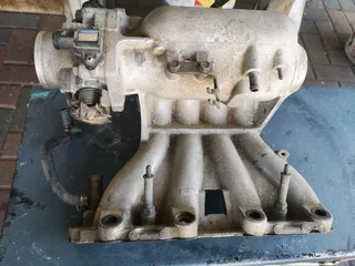 1997 Honda 160i intake with whale induction