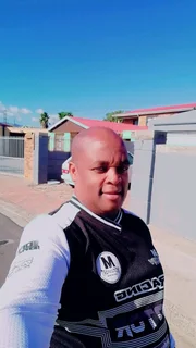 Frank from Malawi looking for house keeping with code 10 South African drivers license