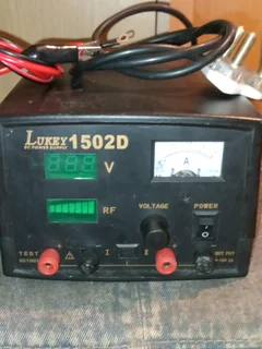 Lukey1502D DC power supply